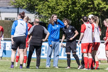 Bild 408 - F TSV Zarpen - Holstein Kiel II : Ergebnis: 2:6